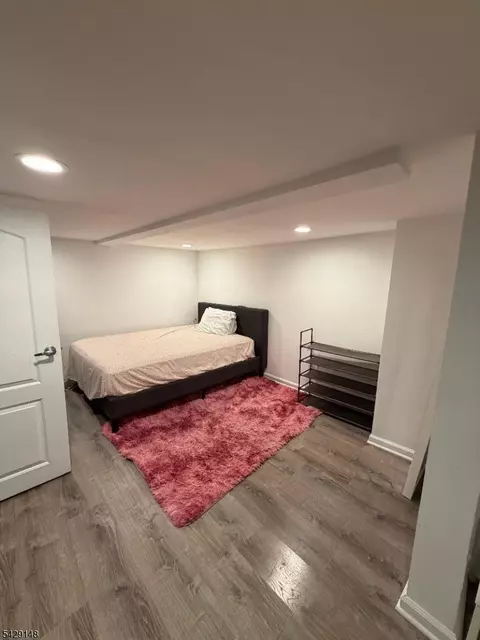 Bedroom - 835 Dixie Ln, Plainfield, NJ 07062 photo 8 of 9