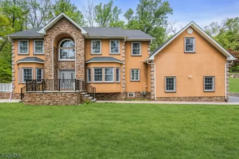 1121 N Washington Ave, Scotch Plains, NJ 07076