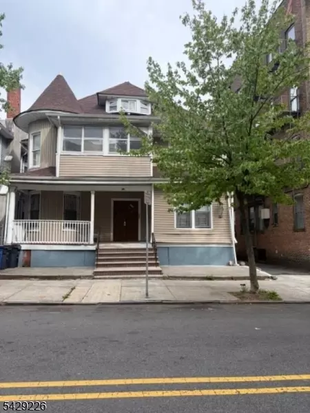 112 Shanley Ave, Newark, NJ 07108