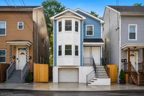 253 N 4th St, Paterson, NJ 07522