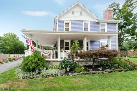 36 Main St, Flanders, NJ 07836