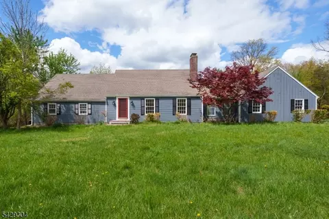 208 Mountain Rd, Ringoes, NJ 08551