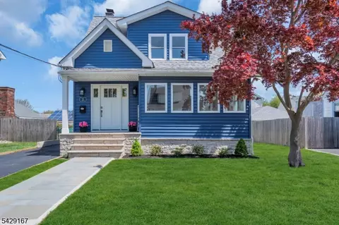 21 Market St, Edison, NJ 08817