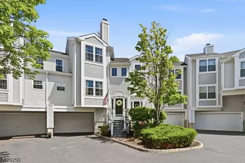 2009 Vermont Ter, Whippany, NJ 07981