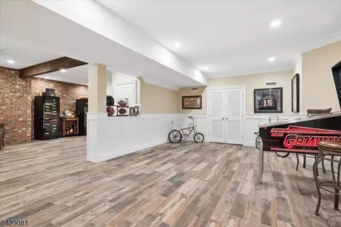 8 Forest Dr, Mendham, NJ 07945 photo 32