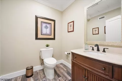 8 Forest Dr, Mendham, NJ 07945 photo 33