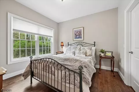 8 Forest Dr, Mendham, NJ 07945 photo 18