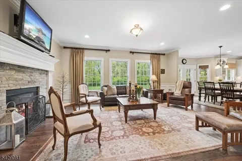 8 Forest Dr, Mendham, NJ 07945 photo 9