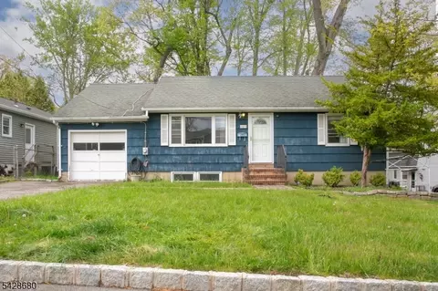 161 Beachwood Rd, Parsippany, NJ 07054