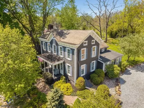 234 Califon-cokesbury Rd, Tewksbury Twp, NJ 07830