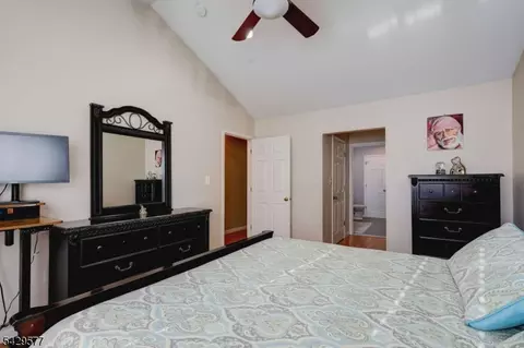 Bedroom - 115 Constitution Way, Basking Ridge, NJ 07920 photo 4 of 8
