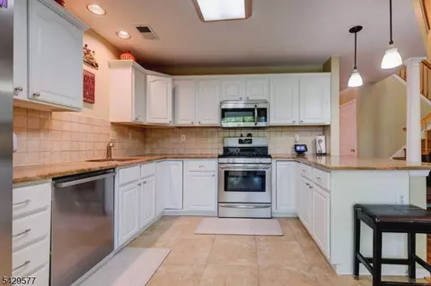 Kitchen - 115 Constitution Way, Basking Ridge, NJ 07920 photo 1 of 1