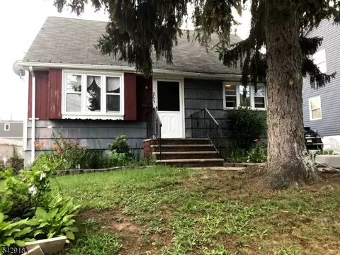 263 Richmond Ave, Paterson, NJ 07502