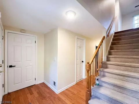 170 Smithfield Ct, Basking Ridge, NJ 07920 photo 8