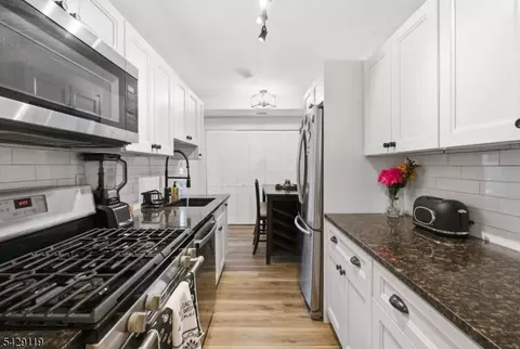 Kitchen - 462 D River Rd #D, Nutley, NJ 07110 photo 3 of 3