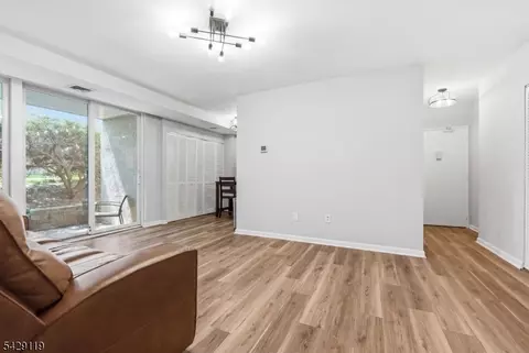 Living - 462 D River Rd #D, Nutley, NJ 07110 photo 2 of 2