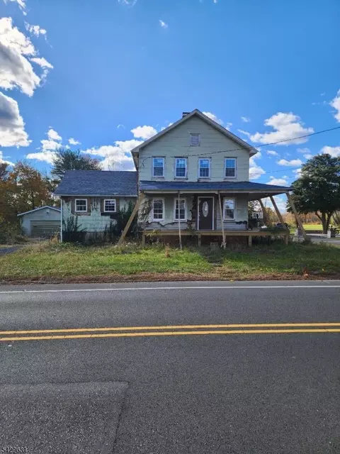 899 Adelphia-farmimg Dl, Freehold, NJ 07728