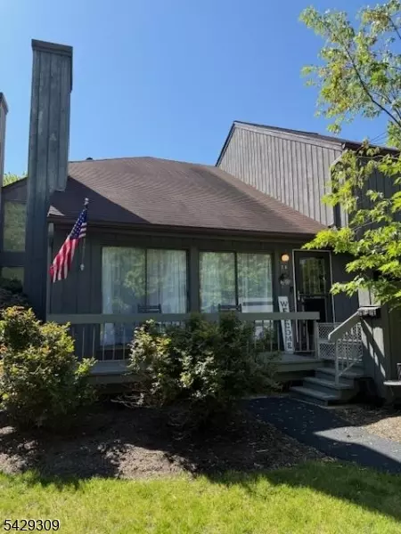 257 2a Gemini Dr #2A, Hillsborough Twp, NJ 08844