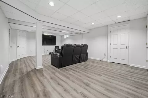 6 Diane Ct, Wayne, NJ 07470 photo 31