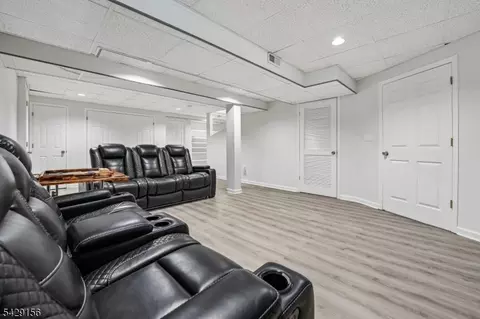 6 Diane Ct, Wayne, NJ 07470 photo 32