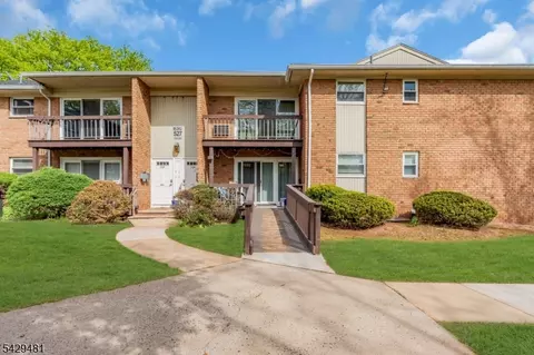 527 Andria Ave #223, Hillsborough, NJ 08844