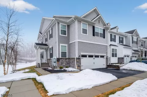 3443 Glen Oaks Ln, Wall Township, NJ 07719