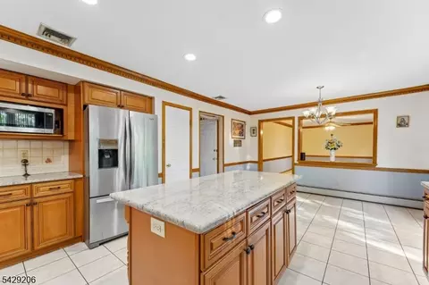 86 Timberline Dr, Wayne, NJ 07470 photo 13