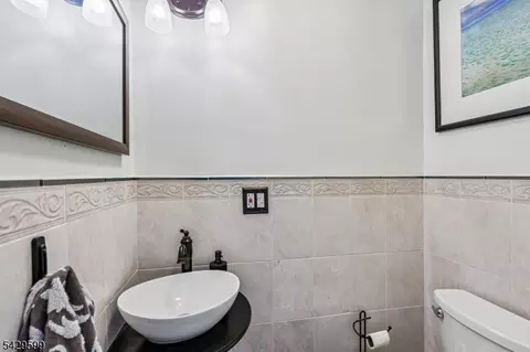 270 Longview Rd, Union, NJ 07083 photo 13