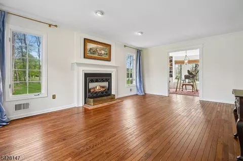 4 Flintlock Rd, Flemington, NJ 08822 photo 24