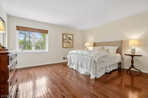 4 Flintlock Rd, Flemington, NJ 08822 photo 32