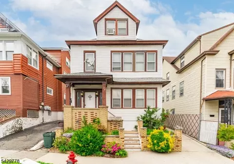 73-75 Knickerbocker Ave, Paterson, NJ 07503