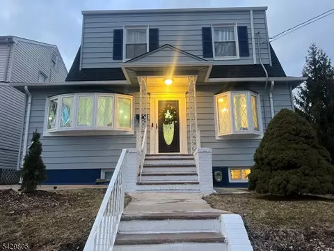 1090 Salem Rd, Union, NJ 07083