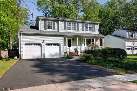 231 Sutphin Ln, Hillsborough, NJ 08844