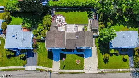 208 Perry St, Dover, NJ 07801 photo 36
