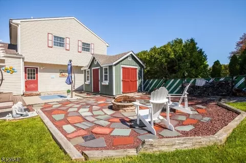 208 Perry St, Dover, NJ 07801 photo 31