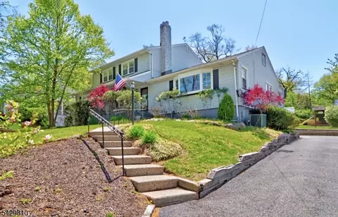96 Lessing Rd, West Orange, NJ 07052