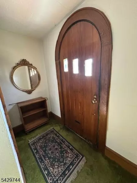 Entry Way - 1075 Thomas St, Hillside, NJ 07205 photo 1 of 1
