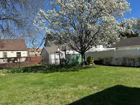 Exterior - 1075 Thomas St, Hillside, NJ 07205 photo 3 of 3
