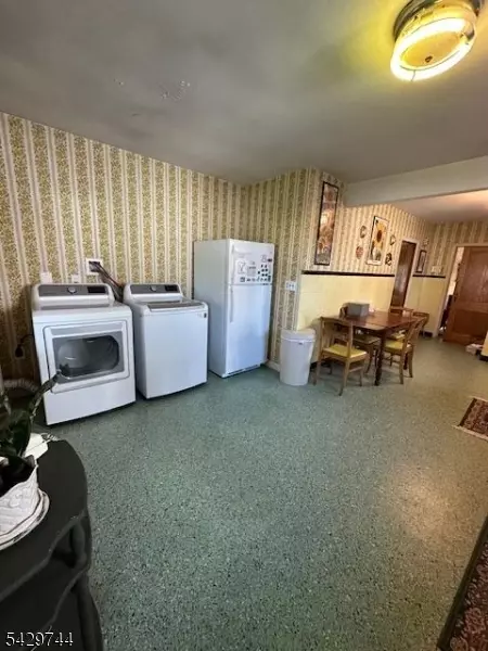 Other - 1075 Thomas St, Hillside, NJ 07205 photo 4 of 6
