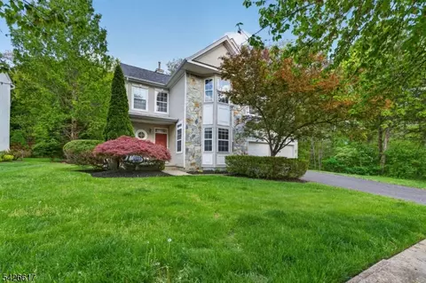 124 York Dr, Princeton, NJ 08540