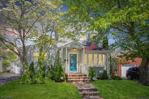 613 Maplewood Ave, Roselle Park, NJ 07204