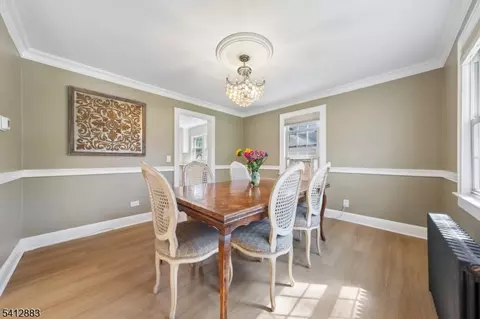 Dining - 121 Meisel Ave, Springfield, NJ 07081 photo 2 of 2
