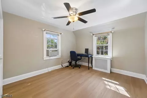 Bedroom - 121 Meisel Ave, Springfield, NJ 07081 photo 3 of 4