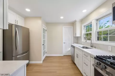 Kitchen - 121 Meisel Ave, Springfield, NJ 07081 photo 2 of 3