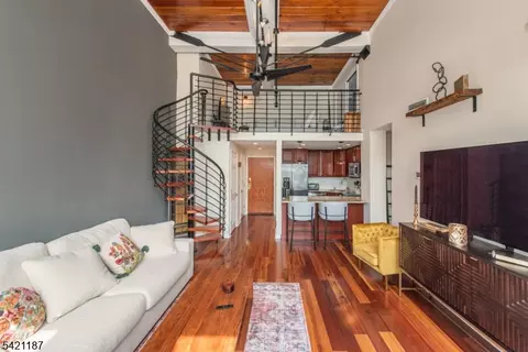 262 Main St #219, Little Falls, NJ 07424