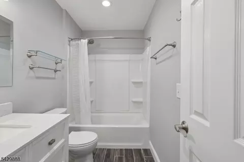 8 Bob White, Hackettstown, NJ 07840 photo 32