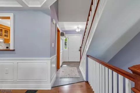 8 Bob White, Hackettstown, NJ 07840 photo 4