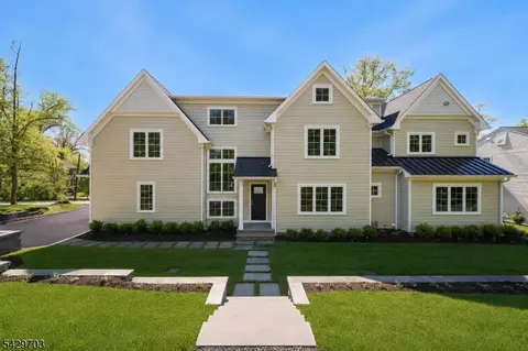 330 Wyoming Ave, Maplewood, NJ 07040