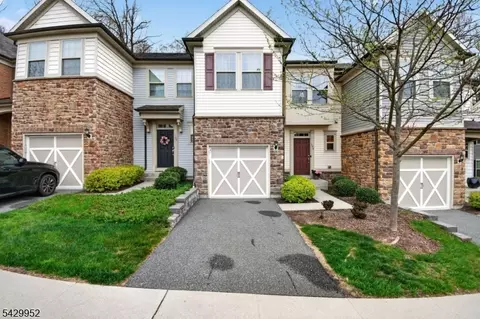 104 Albert Ct, Randolph, NJ 07869