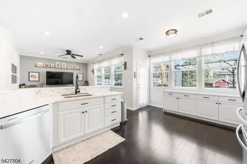 71 Saxton Dr, Hackettstown, NJ 07840 photo 11